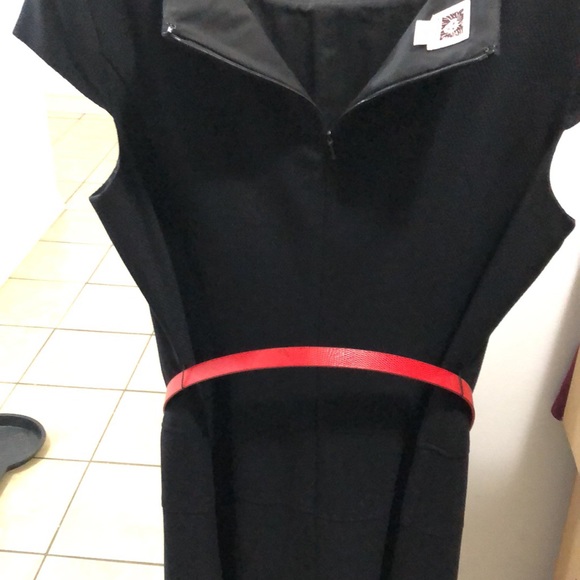 Anne Klein black cap sleeve dress with red belt - Picture 6 of 7